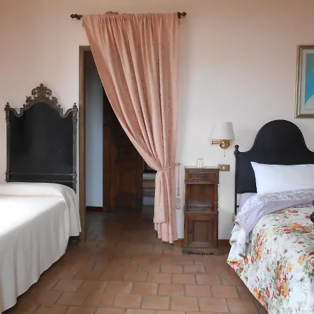 Casa Gemma Frühstückspension 3*