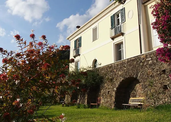 Casa Gemma 拉默齐亚泰尔默