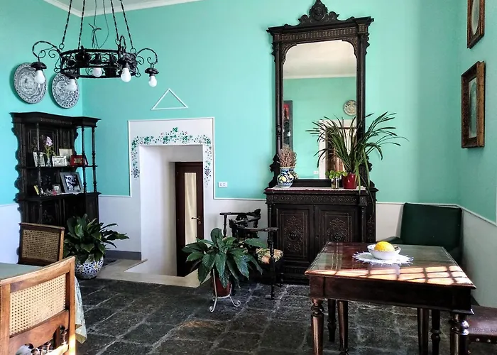 Casa Gemma 拉默齐亚泰尔默